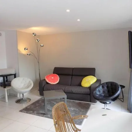 Saint-palais-sur-mer, 3 Pieces, 5 Personnes - Fr-1-305a-16 Apartment