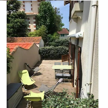 Apartment Saint-palais-sur-mer, 3 Pieces, 5 Personnes - Fr-1-305a-16 *